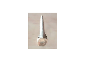 金属の柱（メタルコア）